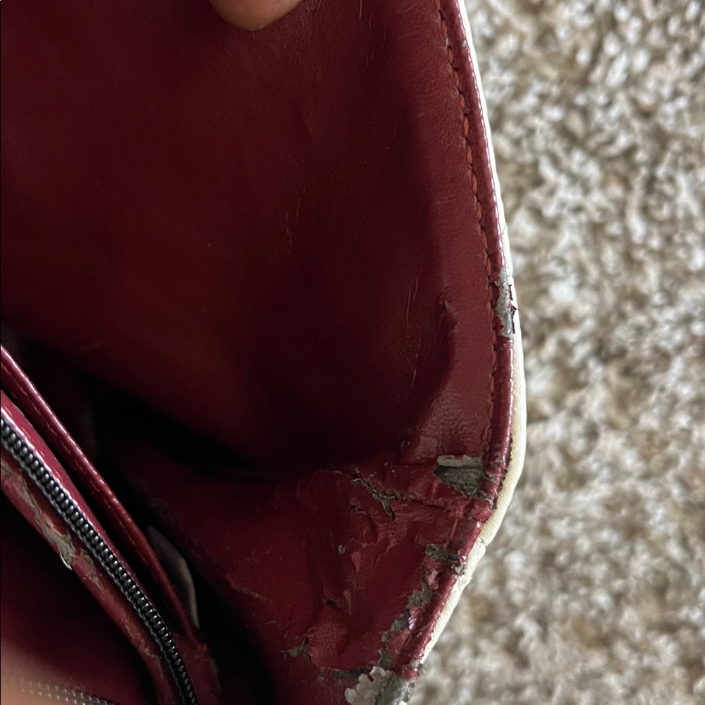 Off White Chanel Purse - Picture 9 of 11